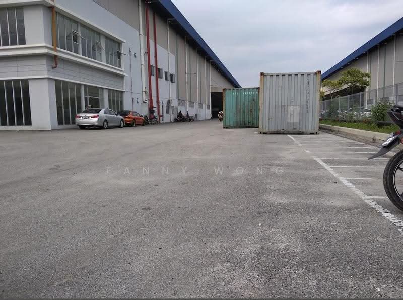 Gudang untuk Disewa di Pulau Indah Industrial Park (Pelabuhan Klang) - Fanny Wong - Exterior - PropertyGuru.com.my