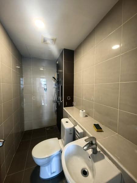 Service Residence for Rent at Sky Gardens Residences - Chang Kai Yin - Bathroom - PropertyGuru.com.my