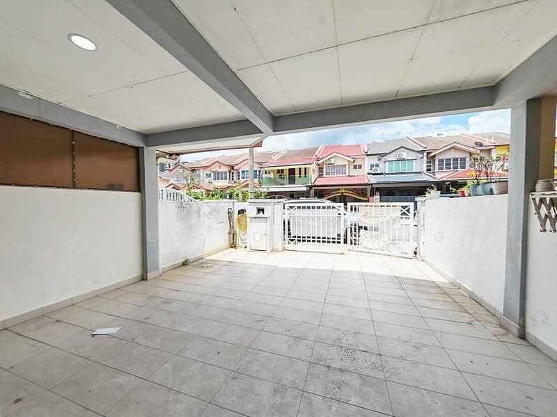 Rumah Teres 2-Tingkat untuk Dijual di Taman Putra Prima (Puchong) - Chow Kok Toong - Exterior - PropertyGuru.com.my
