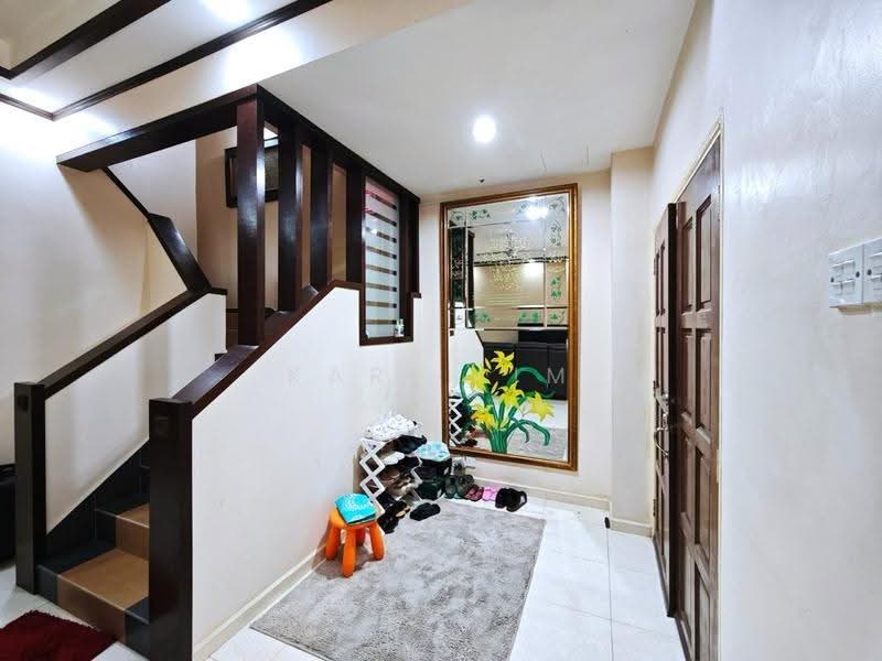 2-storey Terraced House for Sale in Austin Perdana (Tebrau) - Karl Lim - Entrance - PropertyGuru.com.my