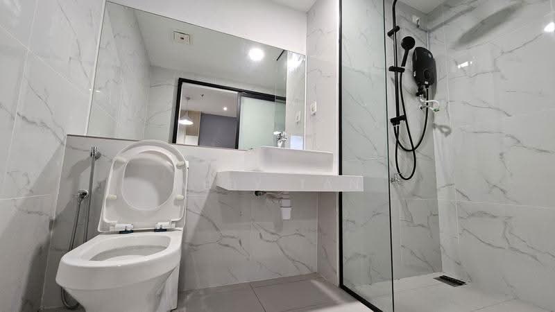 Pangsapuri untuk Disewa di Vetro 11 Designer Suites - Abby Tan - Bathroom - PropertyGuru.com.my