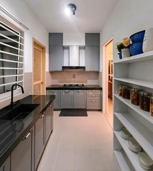 Rumah Teres 2.5-Tingkat untuk Disewa di Putrajaya (Putrajaya) - Azizirrahim . - Kitchen - PropertyGuru.com.my