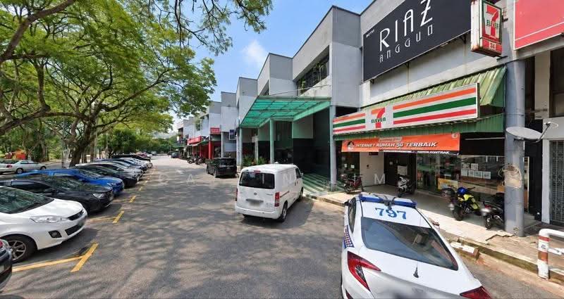 Shop for Rent in Taman Bukit Idaman (Selayang) - Calvin Lim - Exterior - PropertyGuru.com.my