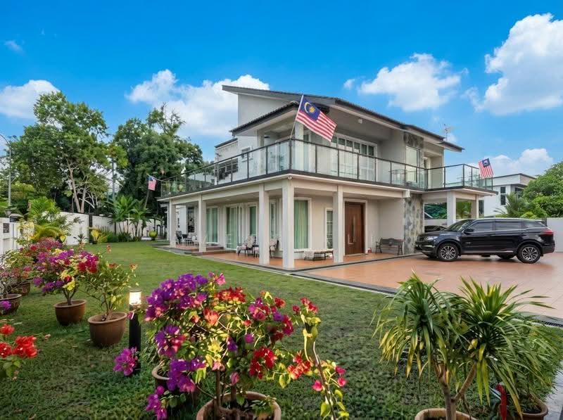 Bungalow House untuk Dijual di Seksyen 3 (Shah Alam) - Ameer Ali - Exterior - PropertyGuru.com.my