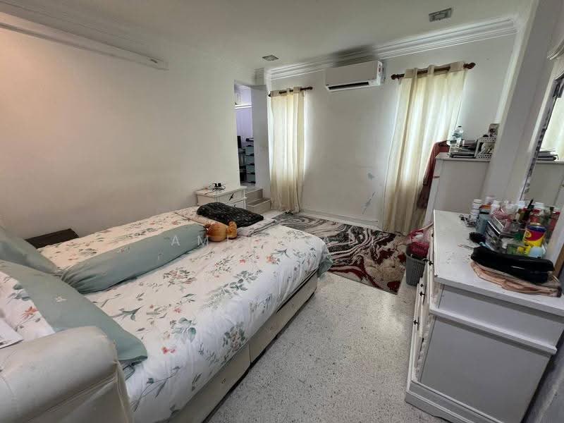 Bungalow House untuk Dijual di Seksyen 3 (Shah Alam) - Ameer Ali - Bedroom - PropertyGuru.com.my