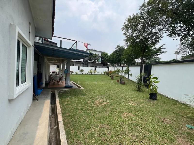 Bungalow House untuk Dijual di Seksyen 3 (Shah Alam) - Ameer Ali - Exterior - PropertyGuru.com.my