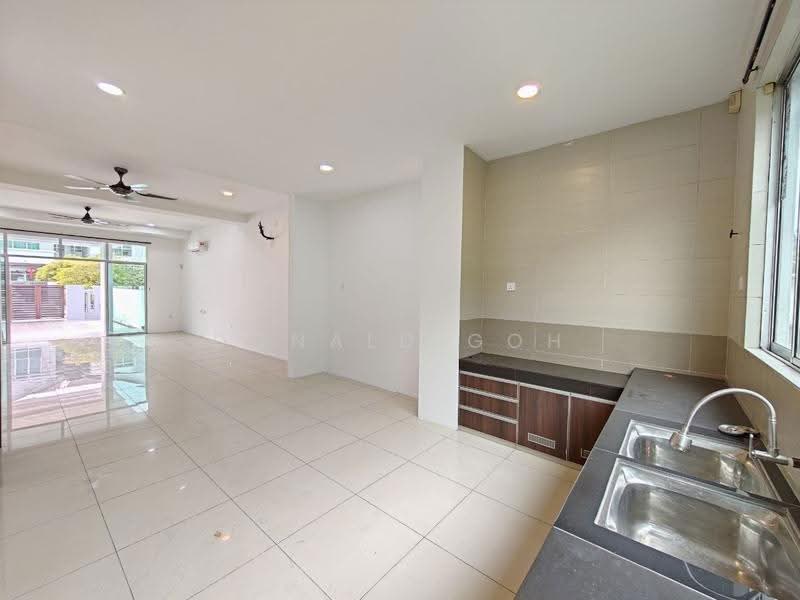 Rumah Teres 2-Tingkat untuk Dijual di Bandar Meru Raya (Ipoh) - Donald Goh - PropertyGuru.com.my