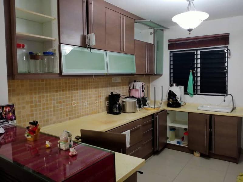 2-storey Terraced House for Sale in Sungai Buloh (Selangor) - Casey Loo - Kitchen - PropertyGuru.com.my