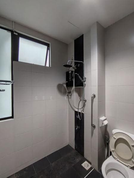 Cluster House for Sale in Taman Adda Heights (Tebrau) - See Yin . - Bathroom - PropertyGuru.com.my