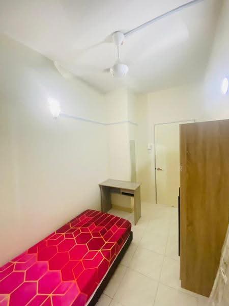 Kondominium untuk Disewa di Seri Maya Condominium - Johnny Khor - Bedroom - PropertyGuru.com.my