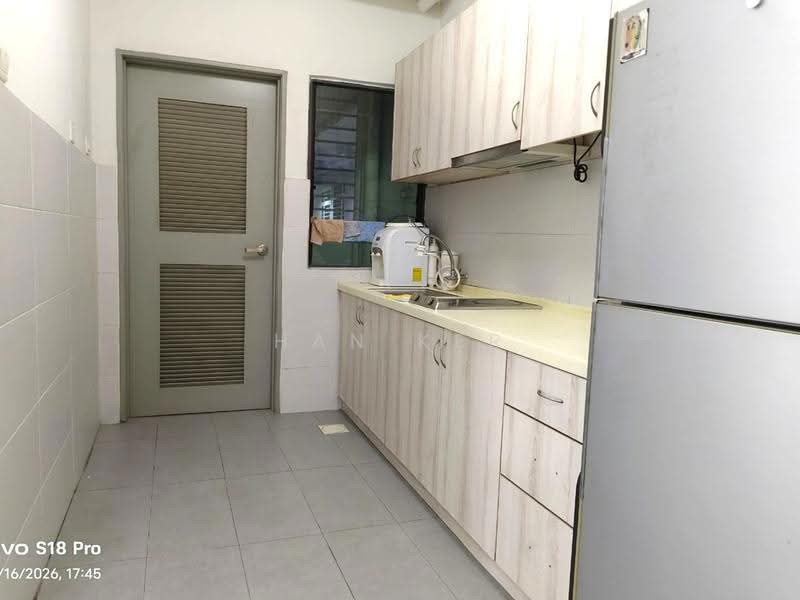 Kediaman Servis untuk Disewa di DK Senza - Han Ker - Kitchen - PropertyGuru.com.my