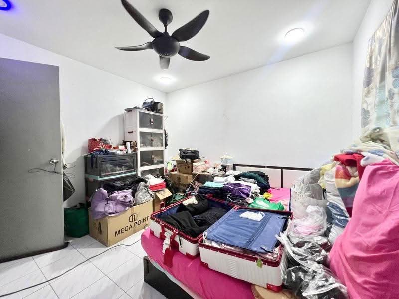 2-storey Terraced House for Sale in Taman Seri Segar (Semenyih) - Maya Myra - Bedroom - PropertyGuru.com.my