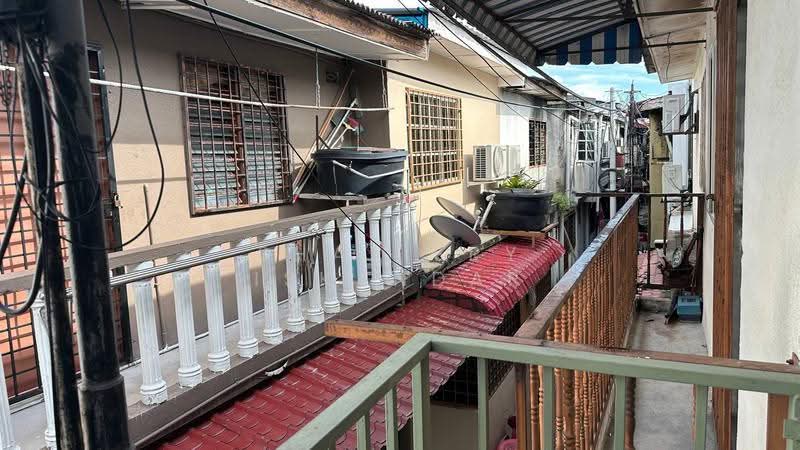 Rumah Teres 2-Tingkat untuk Dijual di Taman Cahaya (Ampang) - Shaziery Iskandar - PropertyGuru.com.my