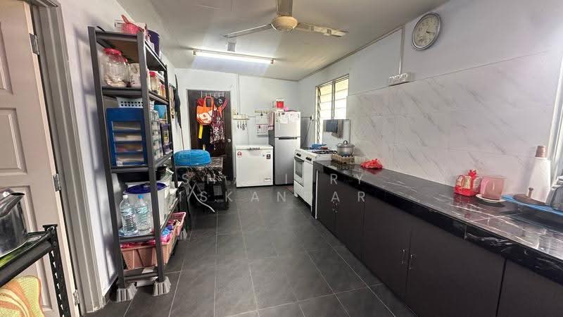 Rumah Teres 2-Tingkat untuk Dijual di Taman Cahaya (Ampang) - Shaziery Iskandar - PropertyGuru.com.my
