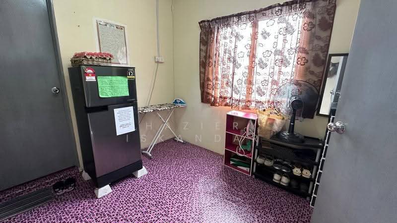 Rumah Teres 2-Tingkat untuk Dijual di Taman Cahaya (Ampang) - Shaziery Iskandar - PropertyGuru.com.my