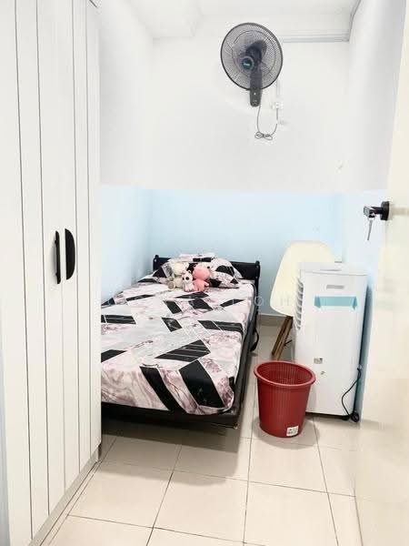 Kondominium untuk Dijual di Aloha Tower Condominium - Cora Loh - Bedroom - PropertyGuru.com.my