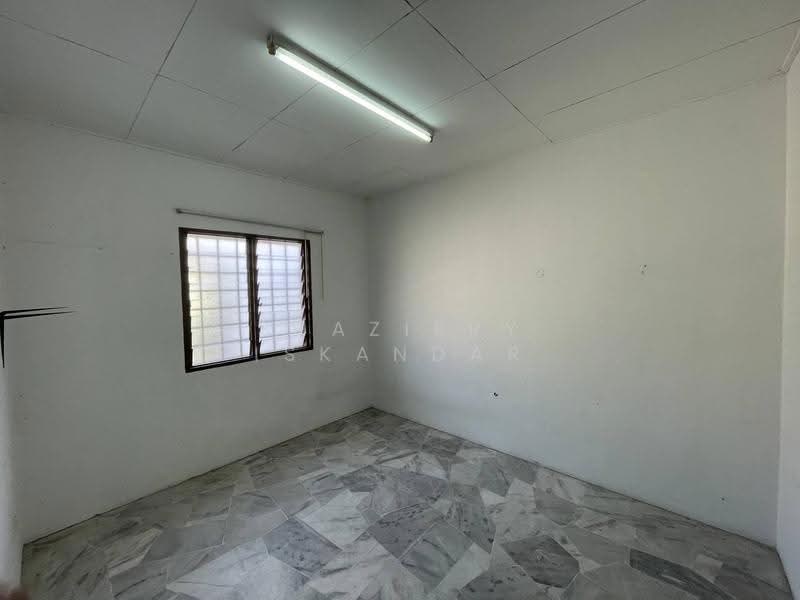 Rumah Teres 2-Tingkat untuk Dijual di Taman Mega Jaya (Ampang) - Shaziery Iskandar - PropertyGuru.com.my