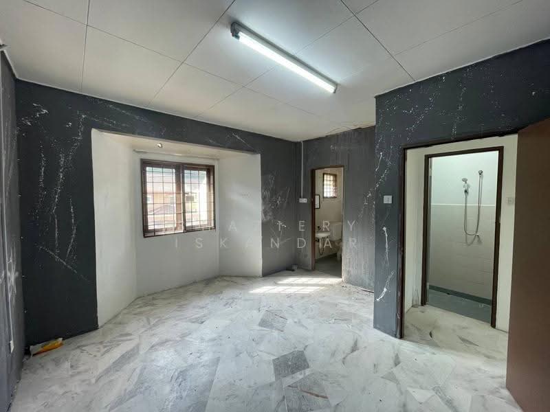 Rumah Teres 2-Tingkat untuk Dijual di Taman Mega Jaya (Ampang) - Shaziery Iskandar - PropertyGuru.com.my