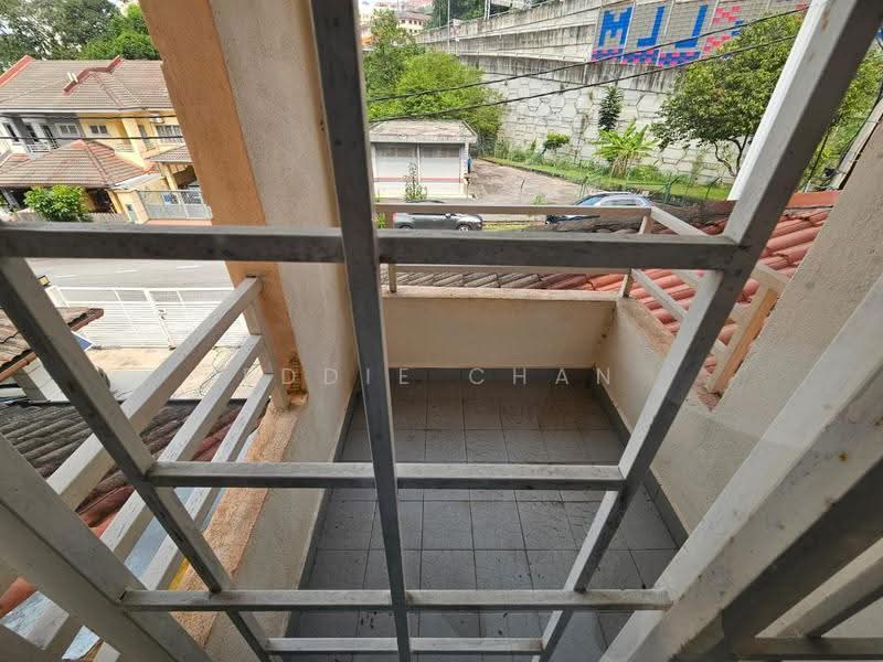 2-storey Terraced House for Sale in Ukay Perdana (Ulu Kelang) - Eddie Chan - Balcony - PropertyGuru.com.my