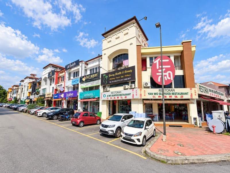 Kedai untuk Dijual di Aman Suria (Petaling Jaya) - Kingsley Chai - Exterior - PropertyGuru.com.my