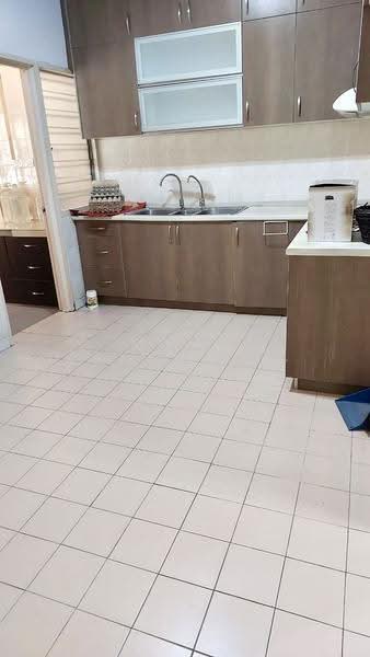 Rumah Teres 2-Tingkat untuk Dijual di Taman Kelana Idaman (Ara Damansara) - Mohd Zakri Mohd Zamberi - Kitchen - PropertyGuru.com.my