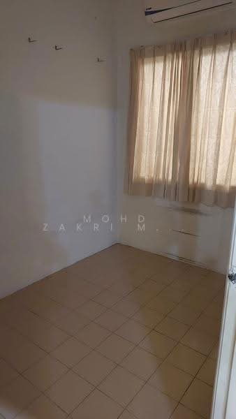 Rumah Teres 2-Tingkat untuk Dijual di Taman Kelana Idaman (Ara Damansara) - Mohd Zakri Mohd Zamberi - Interior - PropertyGuru.com.my