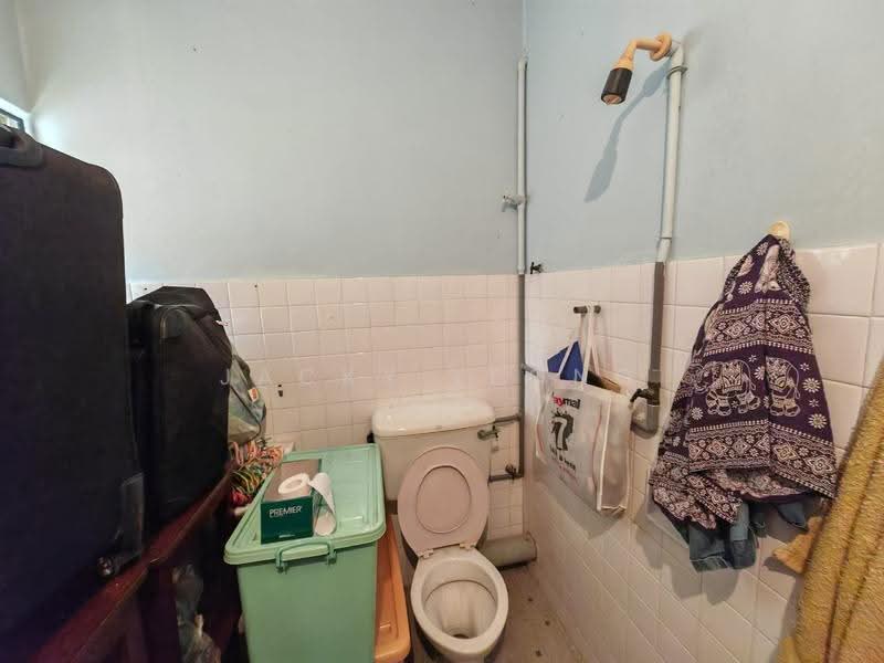 2-storey Terraced House for Sale in SS2 (Petaling Jaya) - Jacky Leong - Bathroom - PropertyGuru.com.my