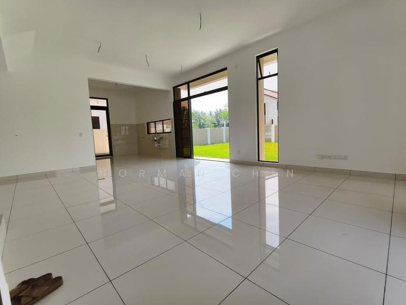 2-storey Terraced House for Sale in Sepang (Selangor) - Norman Chin - Living Room - PropertyGuru.com.my