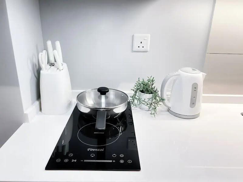 Kediaman Servis untuk Disewa di Majestic Residence - Kelly Kok - Kitchen - PropertyGuru.com.my