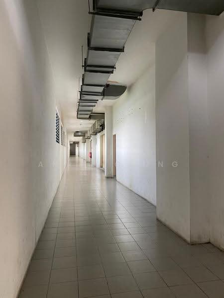 Retail Space for Rent in Bandar Puteri Puchong (Puchong) - Annie Chong - Corridor - PropertyGuru.com.my