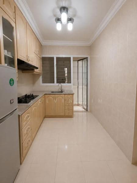 Condominium for Rent at Gurney Park Condominium - Kelvin Lim - Kitchen - PropertyGuru.com.my