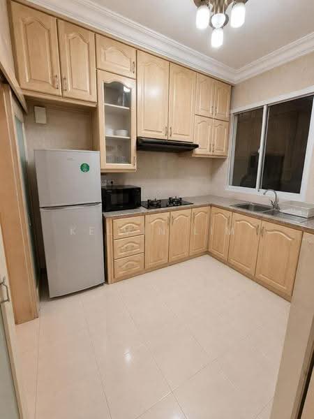 Condominium for Rent at Gurney Park Condominium - Kelvin Lim - Kitchen - PropertyGuru.com.my