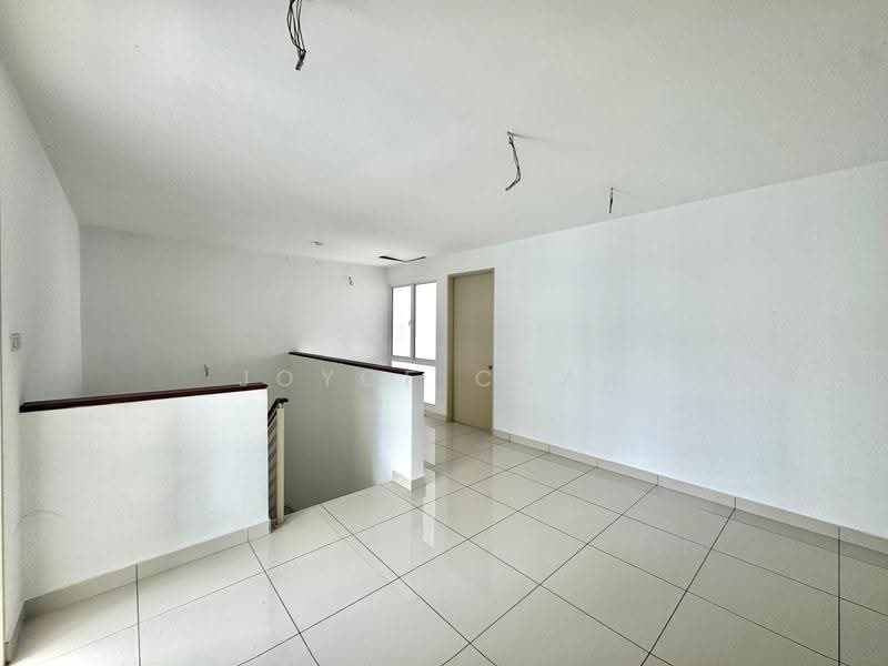 Rumah Teres 3-Tingkat untuk Dijual di Taman Subang Mas (Subang Jaya) - Joyce Chan - Interior - PropertyGuru.com.my