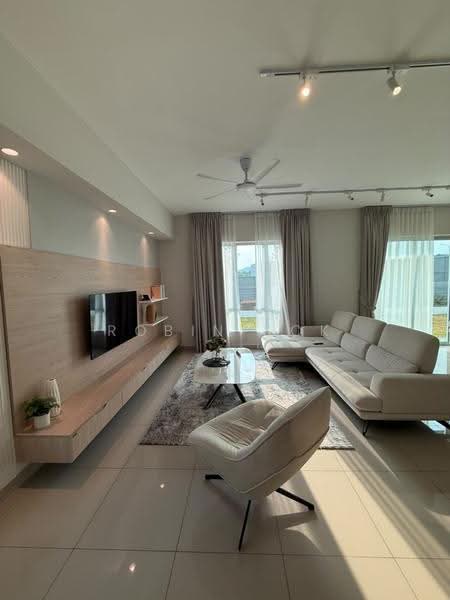 Rumah Teres 2-Tingkat untuk Dijual di Bandar Puncak Alam (Puncak Alam) - Robin Kok - Living Room - PropertyGuru.com.my