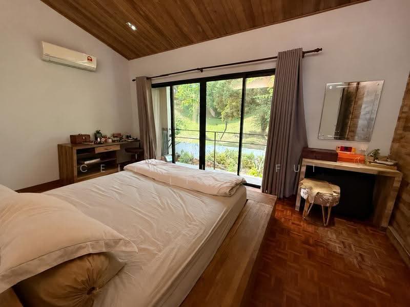 2-storey Terraced House for Sale in Gelugor (Penang) - Celia Fung Fui Ling - Bedroom - PropertyGuru.com.my