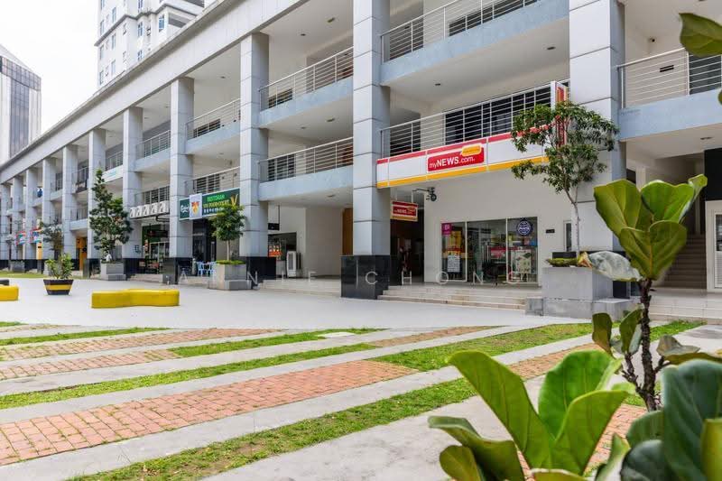 Retail Space for Rent in BANDAR PUCHONG JAYA (Puchong) - Annie Chong - Exterior - PropertyGuru.com.my