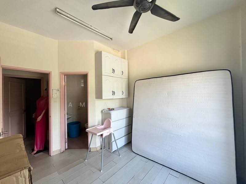 Apartment for Sale at Pangsapuri Delima - Amzar Faiz - PropertyGuru.com.my