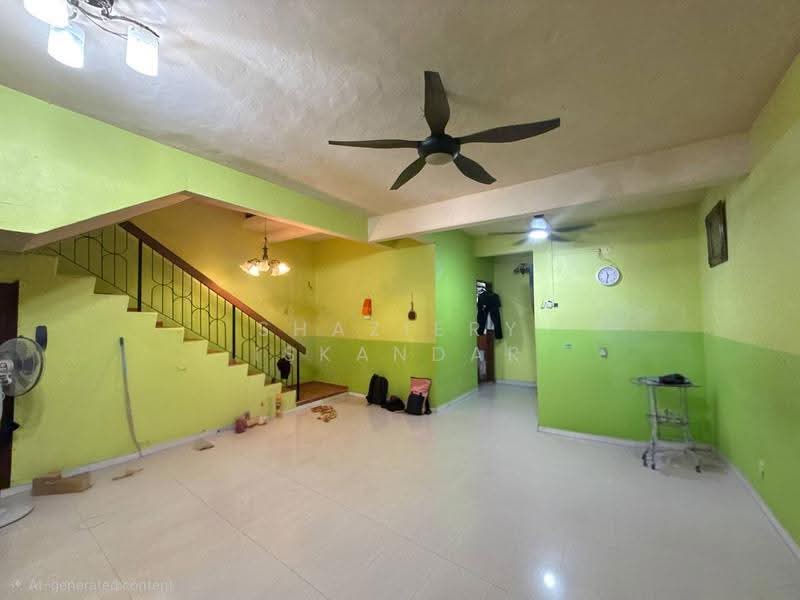 Rumah Teres 2-Tingkat untuk Dijual di Taman Putra (Ampang) - Shaziery Iskandar - Living Room - PropertyGuru.com.my