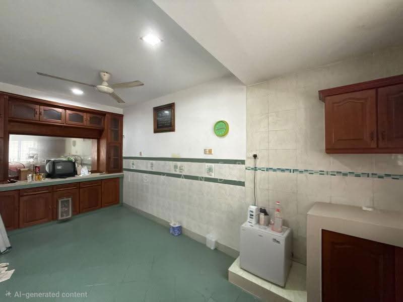 Rumah Teres 2-Tingkat untuk Dijual di Taman Putra (Ampang) - Shaziery Iskandar - Kitchen - PropertyGuru.com.my