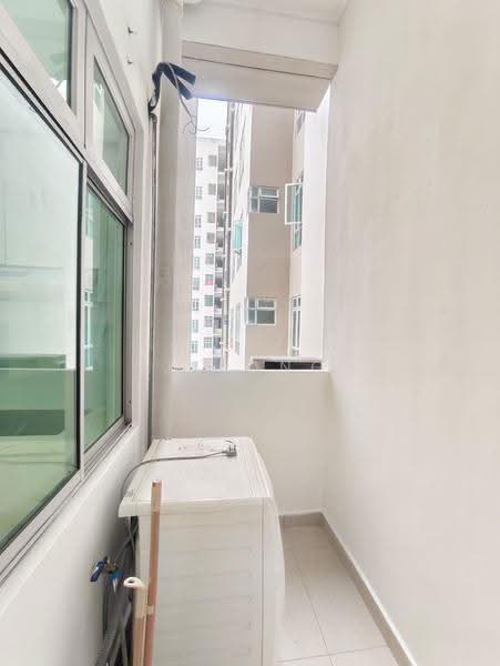 Service Residence for Rent at Manhattan - JE ONG - Balcony - PropertyGuru.com.my