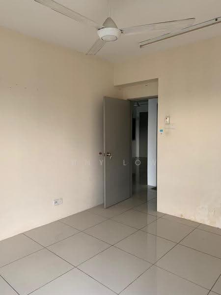 Condominium for Sale at Platinum Lake PV 20 - Anny Low - Interior - PropertyGuru.com.my