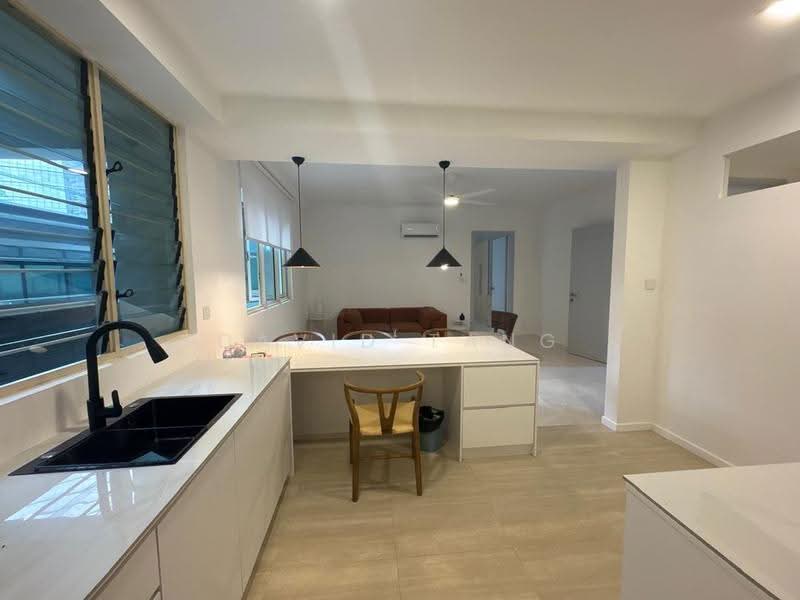 Kondominium untuk Dijual di Northpoint Residences - David Tang - Kitchen - PropertyGuru.com.my