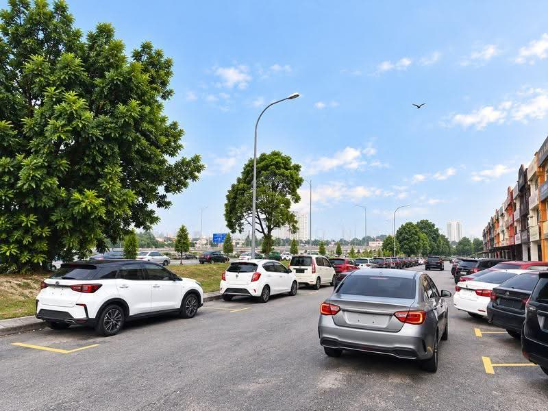 Shop for Sale in TAMAN PUCHONG UTAMA (Puchong) - Felix Wong - Exterior - PropertyGuru.com.my
