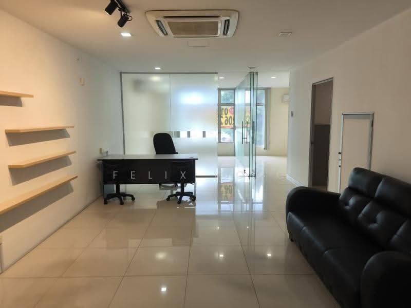 Shop for Sale in TAMAN PUCHONG UTAMA (Puchong) - Felix Wong - Interior - PropertyGuru.com.my