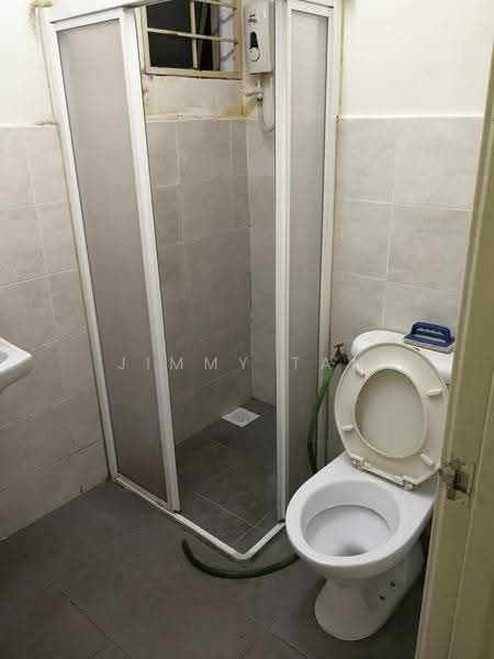 Kondominium untuk Dijual di Juta Mines - Jimmy Tan - Bathroom - PropertyGuru.com.my