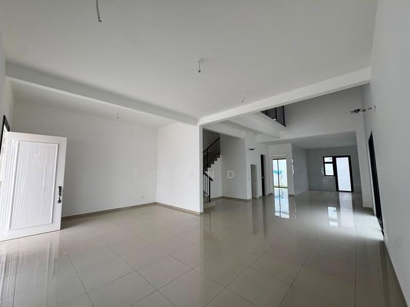 Rumah Teres 2-Tingkat untuk Dijual di Taman Ekoflora (Johor Bahru) - Yoland . - Living Room - PropertyGuru.com.my