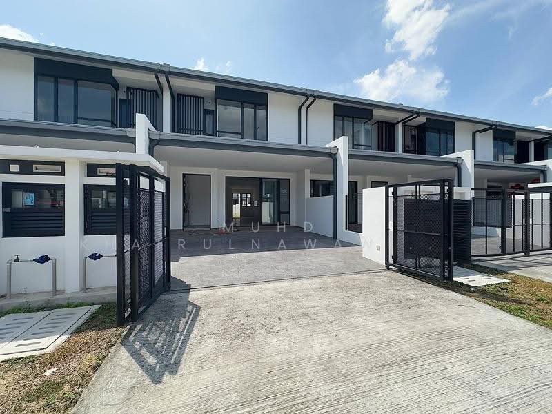 Rumah Teres 2-Tingkat untuk Dijual di Klang (Selangor) - Muhd Khairulnawawi Kamaruddin - PropertyGuru.com.my