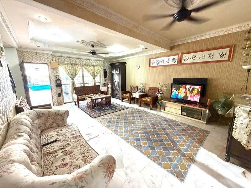 Rumah Teres 2-Tingkat untuk Dijual di Kota Emerald (Rawang) - Amzar Faiz - PropertyGuru.com.my