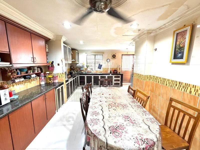 Rumah Teres 2-Tingkat untuk Dijual di Kota Emerald (Rawang) - Amzar Faiz - PropertyGuru.com.my