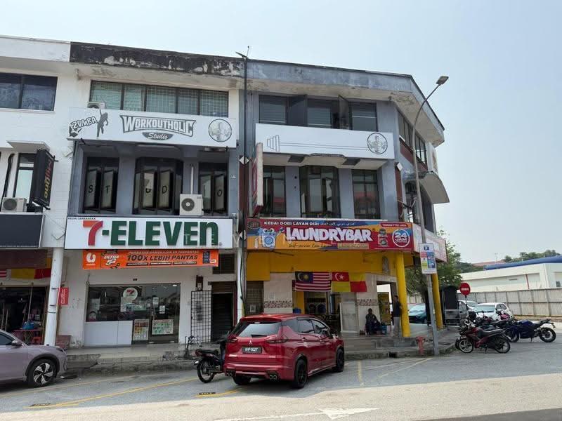 Shop for Sale in Shah Alam (Selangor) - Steven Lee - Exterior - PropertyGuru.com.my